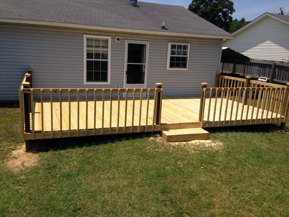 Gallery Images : 3M Custom Fence.